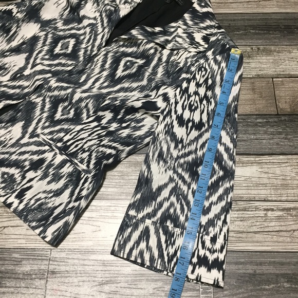 Lafayette 148 Blazer Jacket Women’s 10 Abstract Print Hook Closure Lined - Picture 3 of 11